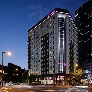 Hotel Moxy Shin Umeda, Osaka