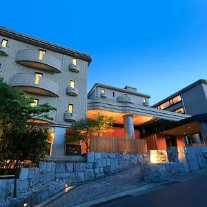*** Ryokan Merveille Gora Japón