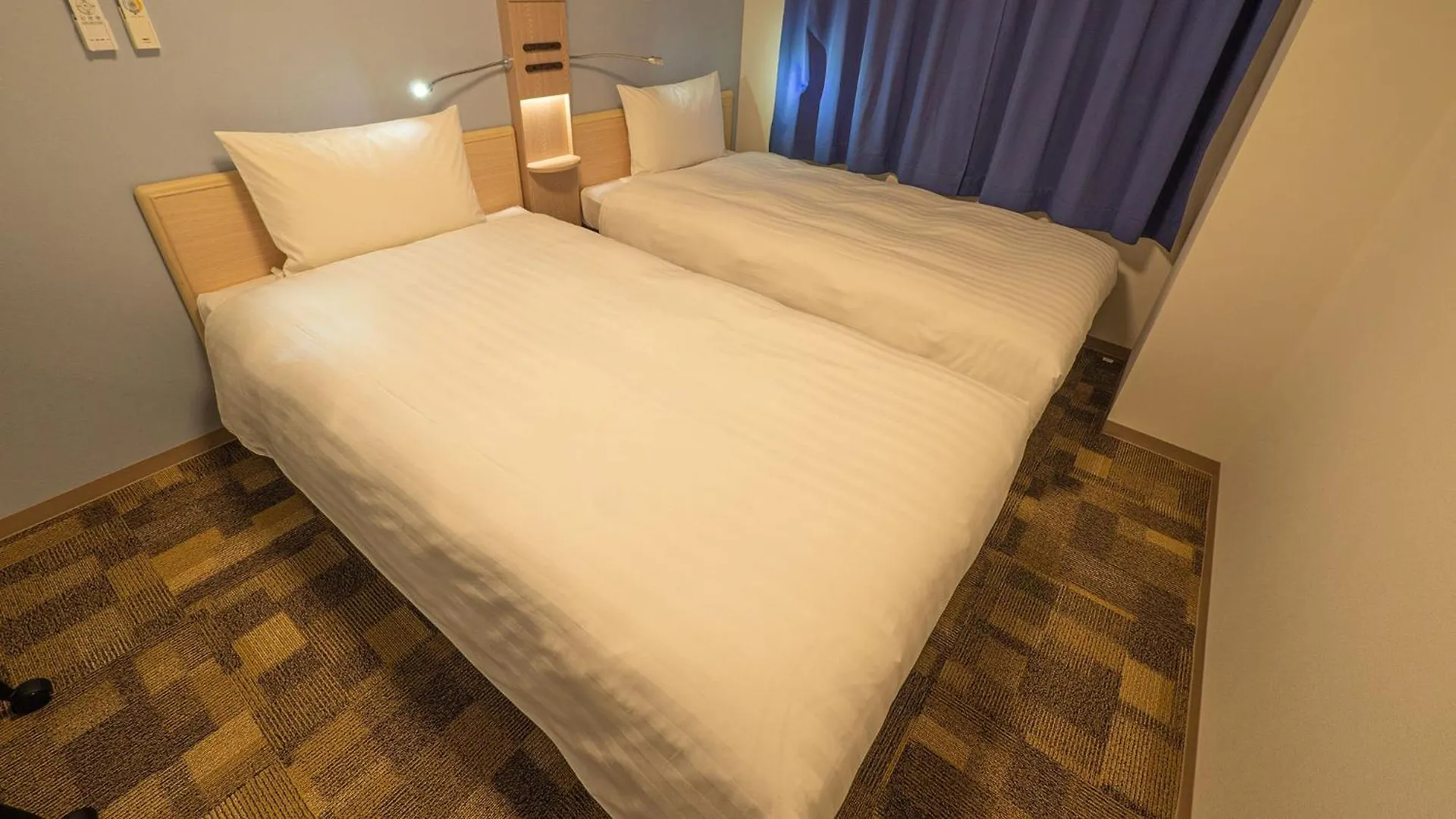 Toyoko Inn Osaka Namba 3*,  Япония
